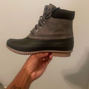 Tommy Hilfiger Black and Gray Footwear